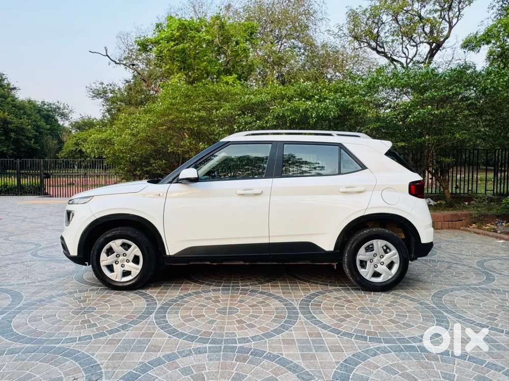 Hyundai Venue S 1.2 Petrol, 2020, Petrol