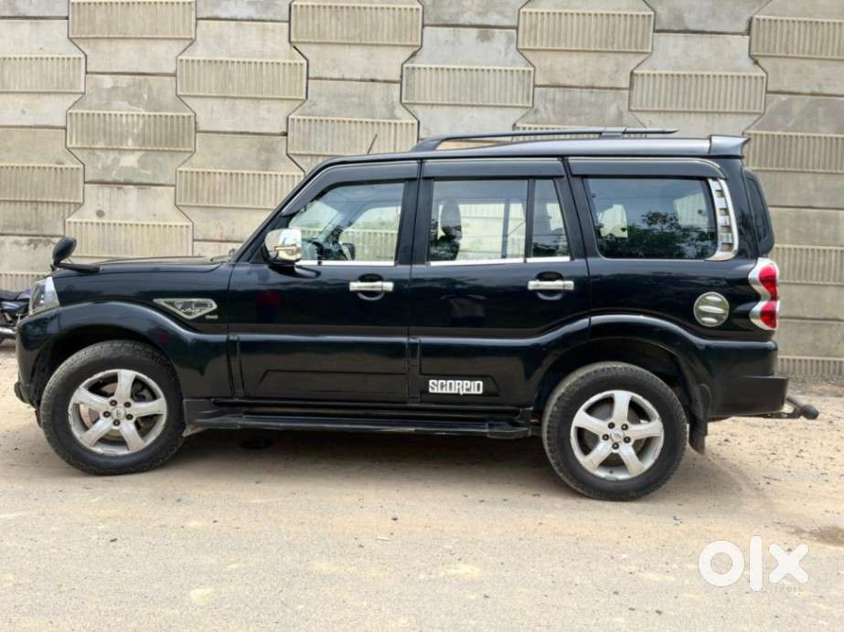 Mahindra Scorpio Classic 2.2 S 11 Mt 7 Str, 2021, Diesel