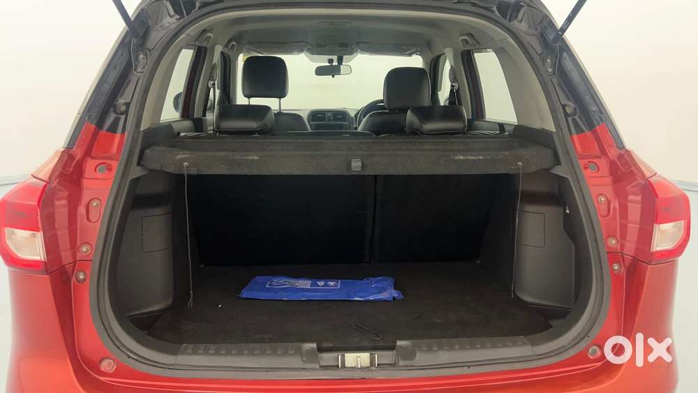 Maruti Suzuki Vitara Brezza Zdi+ Dual Tone Mt, 2016, Diesel