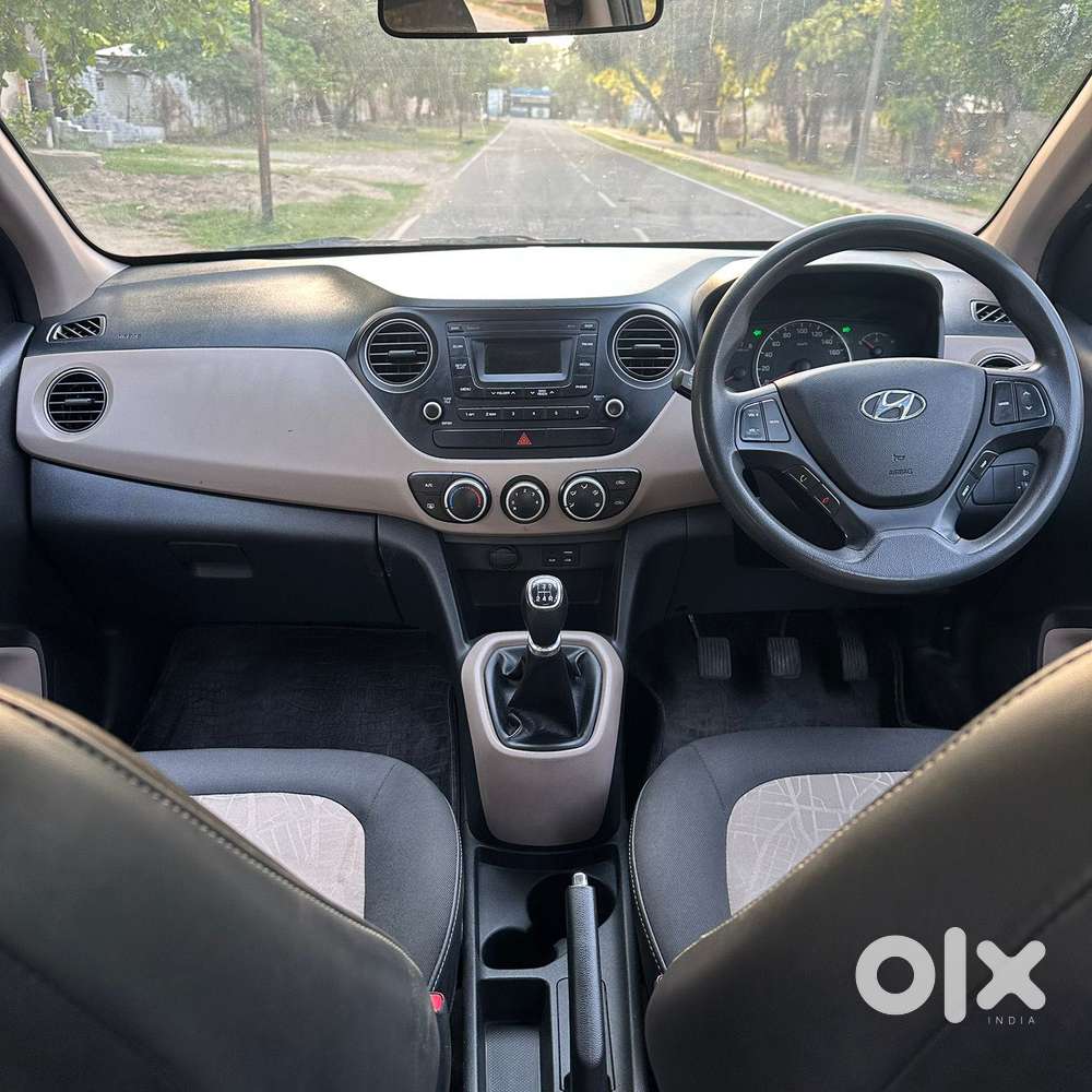Hyundai Grand I10 Sportz Edition, 2016, Petrol