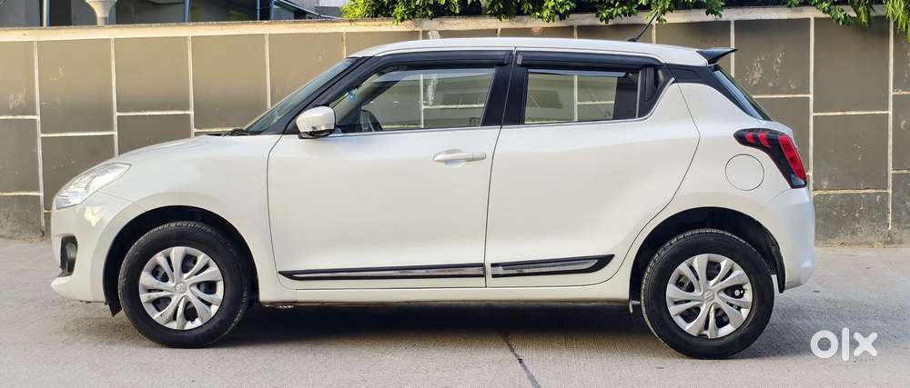 Maruti Suzuki Swift Vvt Vxi, 2021, Petrol