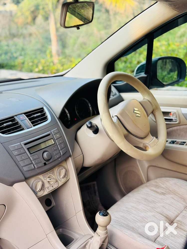 Maruti Suzuki Ertiga Vxi (o) Cng, 2013, Cng & Hybrids