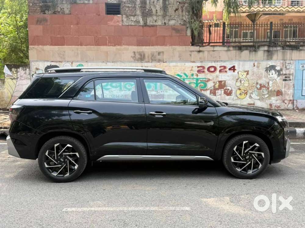 Hyundai Alcazar Platinum, 2024, Petrol