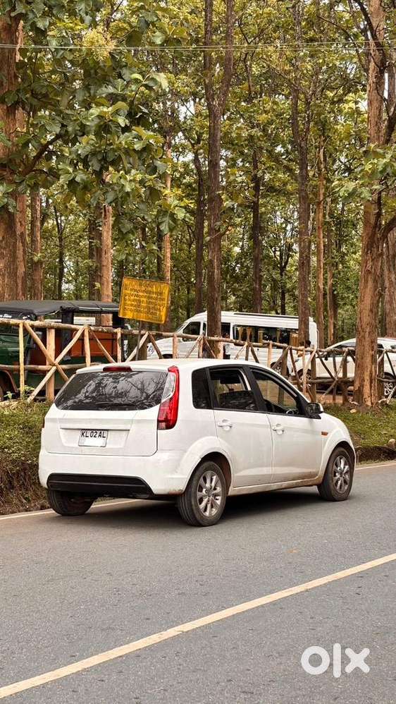 Ford Figo 2012 Diesel 96000 Km Driven