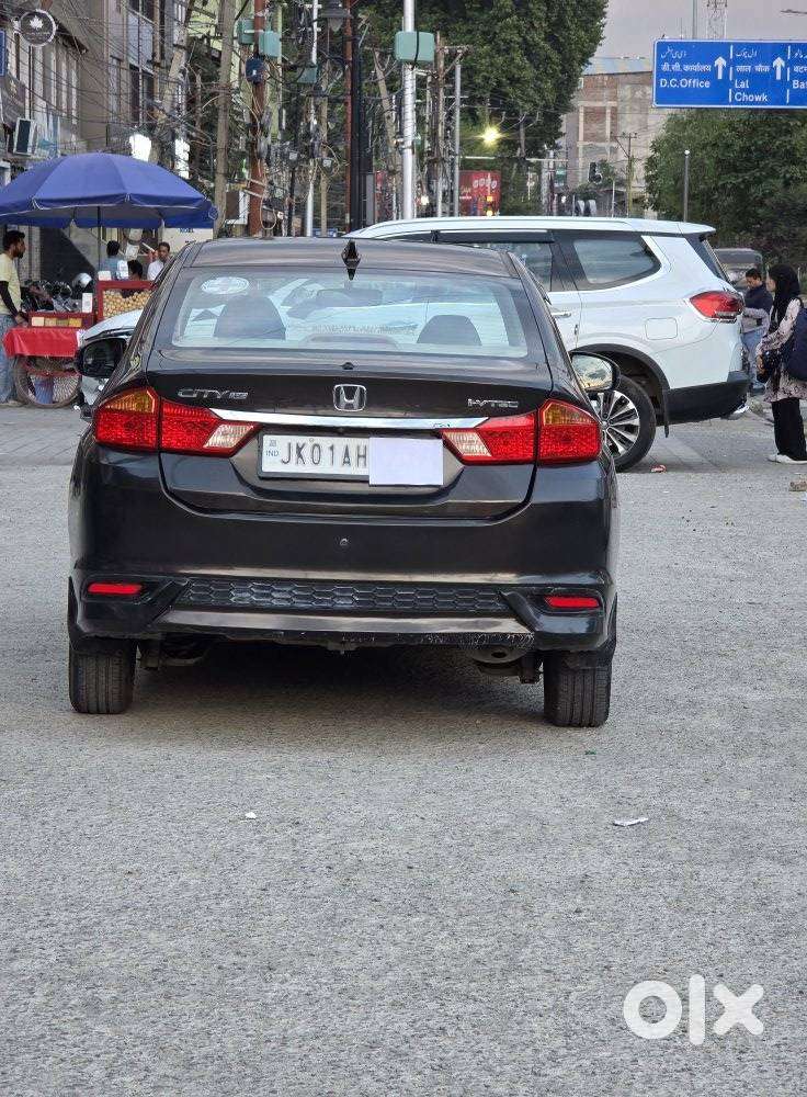 Honda City I-vtec V, 2018, Petrol