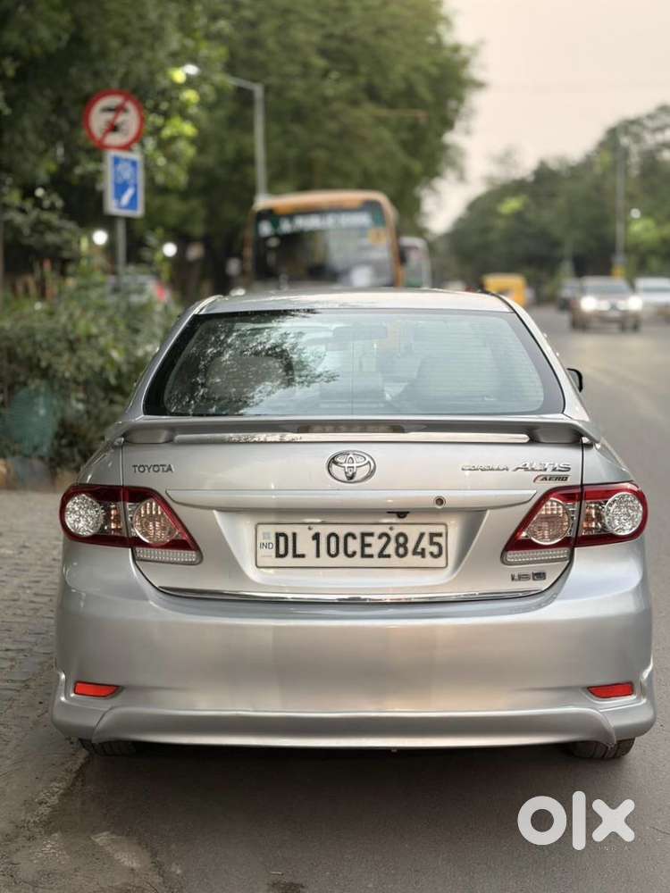 Toyota Corolla Altis 1.8 J, 2012, Petrol