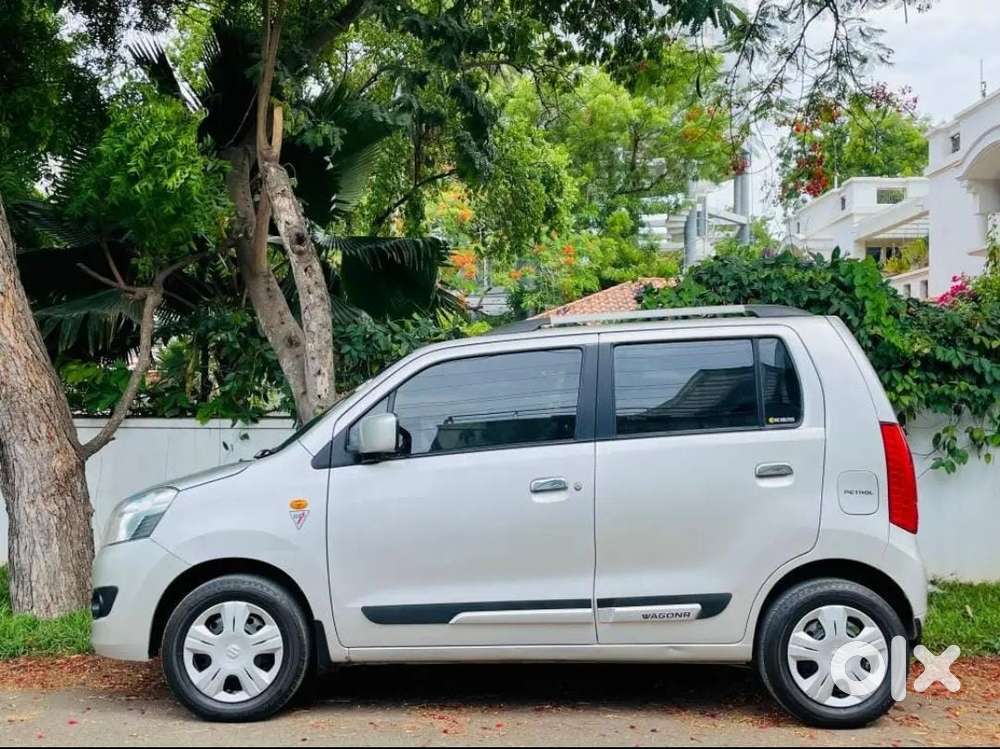 Maruti Suzuki Wagon R Vxi Amt1.2, 2015, Petrol