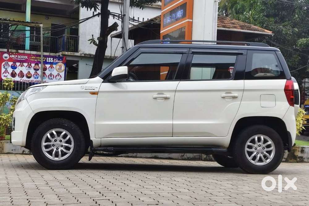 Mahindra Tuv 300 Mhawk100 T8 Amt, 2017, Diesel