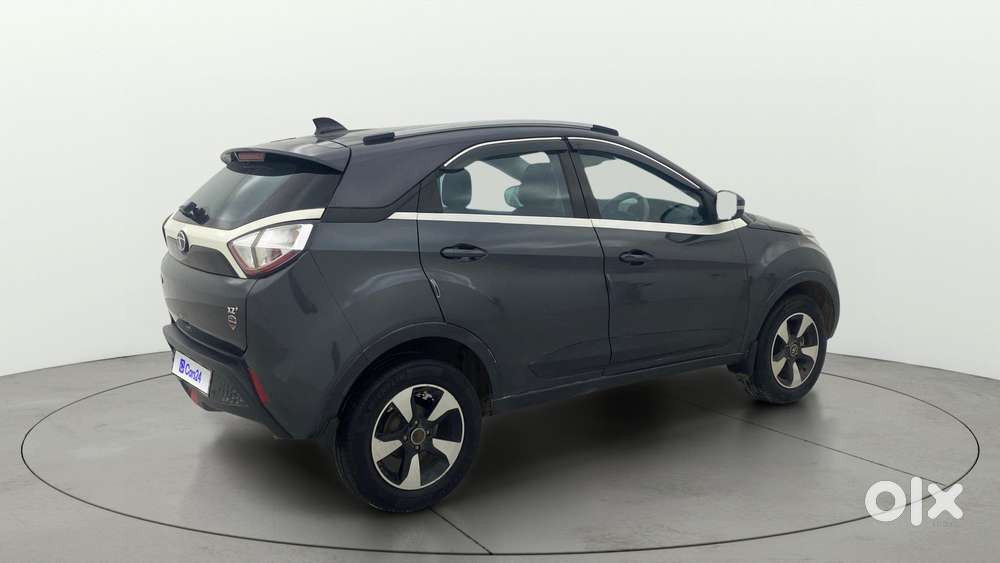 Tata Nexon 1.2 Revotron Xz Plus, 2018, Petrol