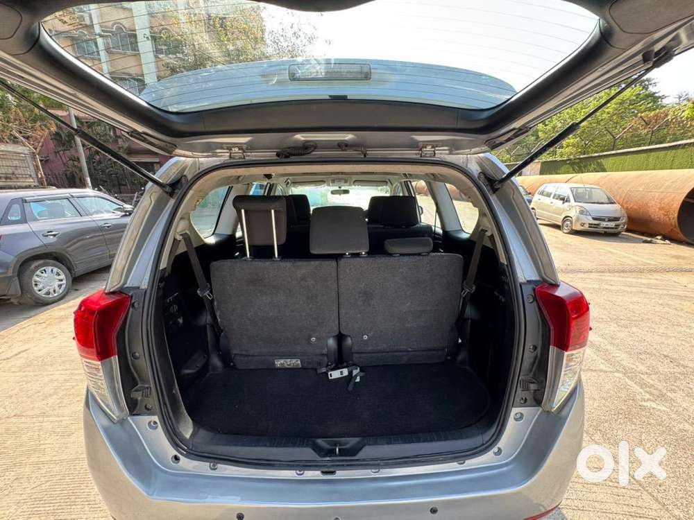Toyota Innova Crysta 2018 Diesel 40000 Km Driven