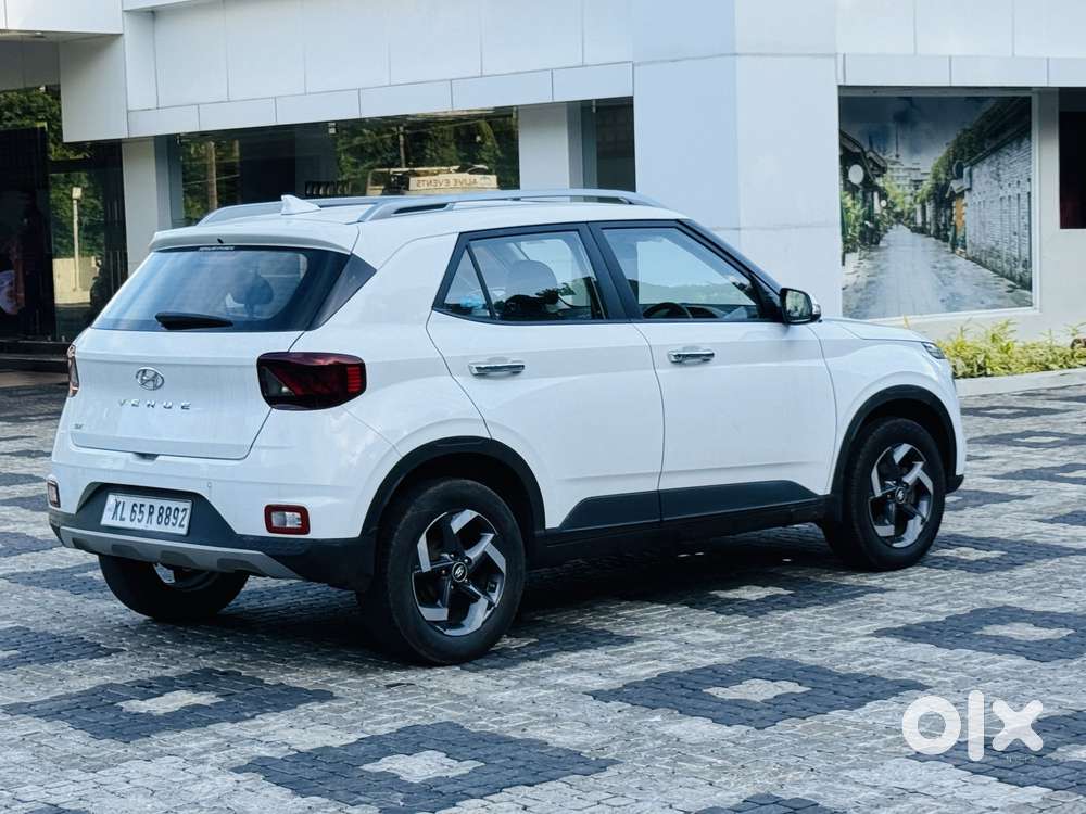 Hyundai Venue 1.5 Crdi Sx (o), 2021, Diesel