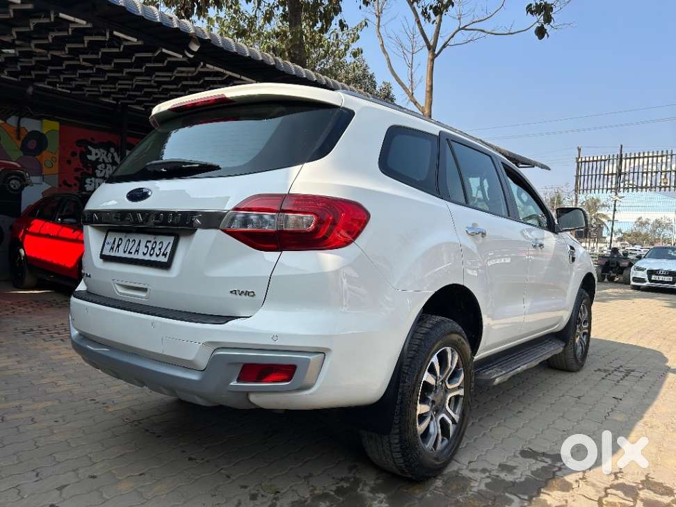 Ford Endeavour 3.2 Titanium 4x4 At, 2017, Diesel