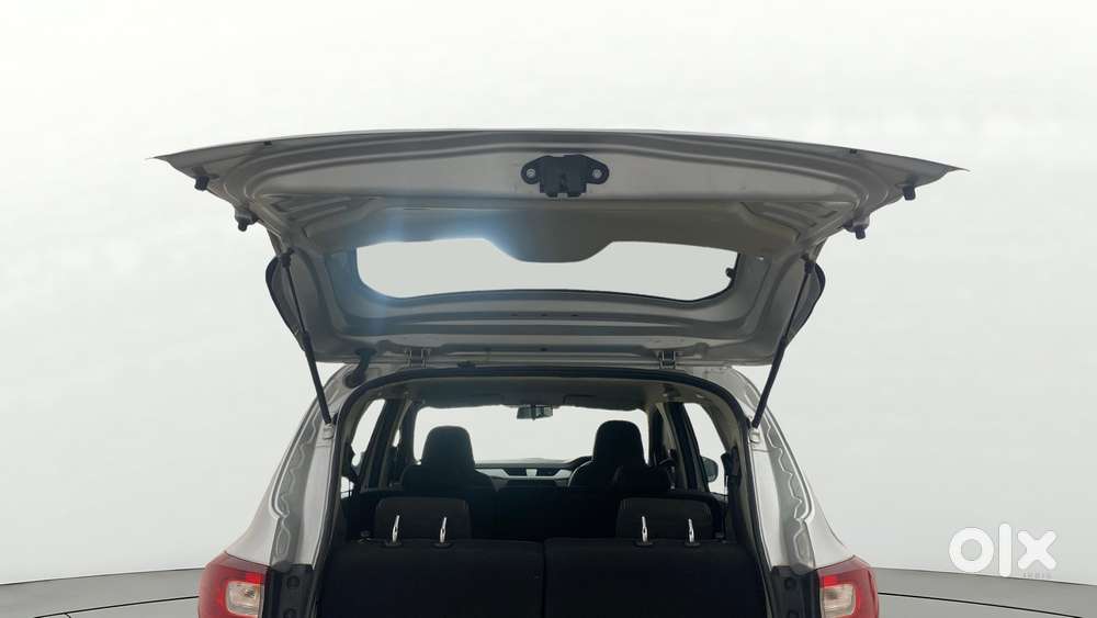 Renault Triber Rxz, 2020, Petrol