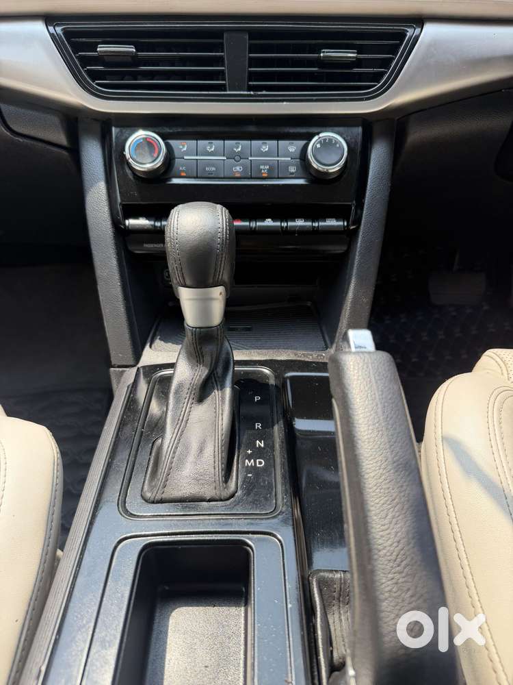 Mahindra Xuv700 2.2 Ax 5 Diesel At 7 Str, 2024, Diesel