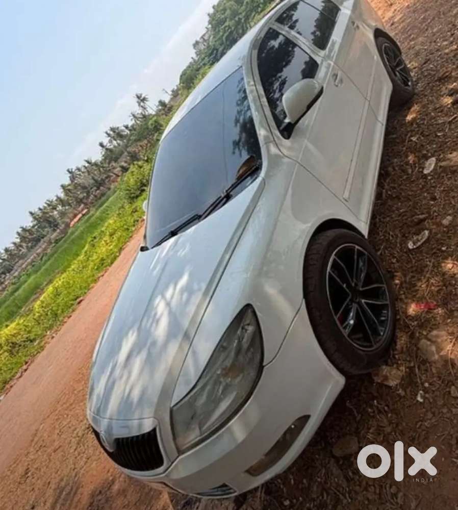 Skoda Laura 2010 Diesel Well Maintained