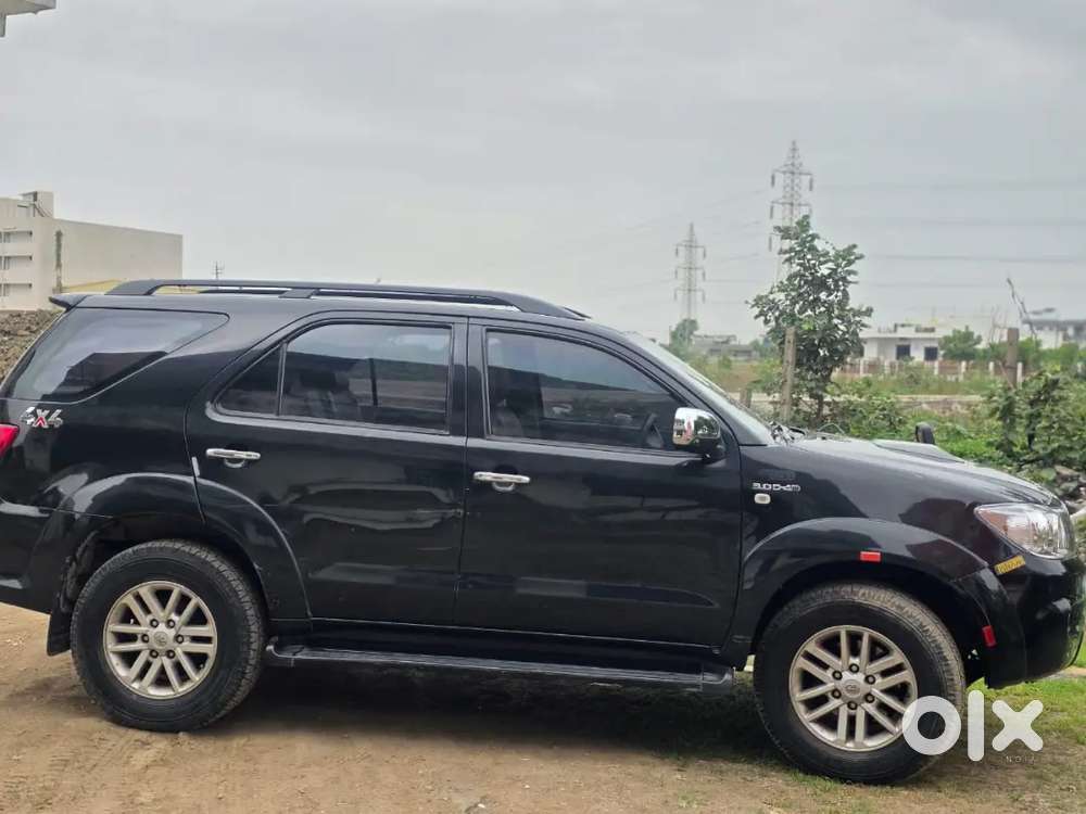 Toyota Fortuner 2009 Diesel Black Beast Good Condition