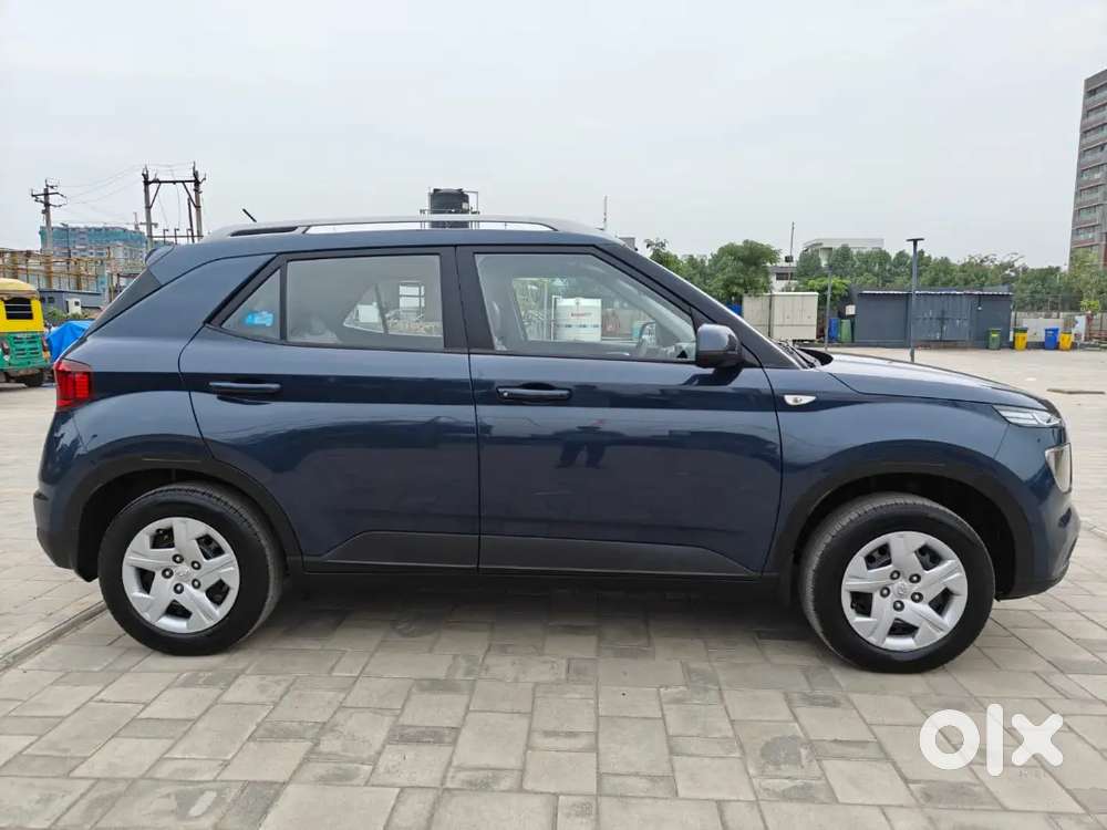 Hyundai Venue 2021 With 68000 Km
