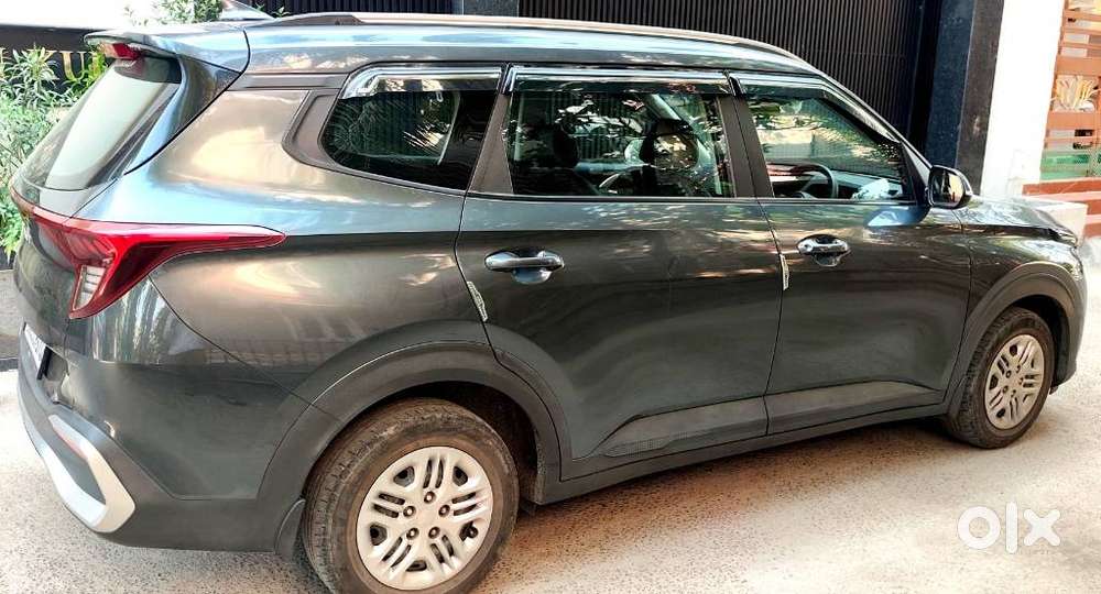Kia Carens 1.4 Prestige 7 Str, 2023, Petrol