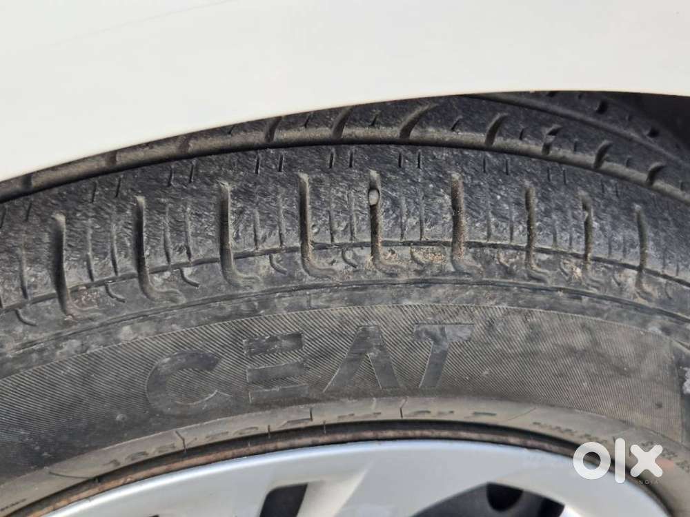 Hyundai Aura S Manual, 2023, Cng & Hybrids