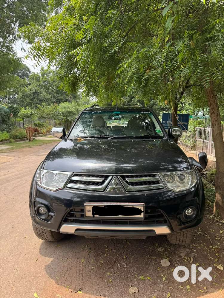 2015 Mitsubishi Pajero Sport At | 91,323 Km | 2nd Owner