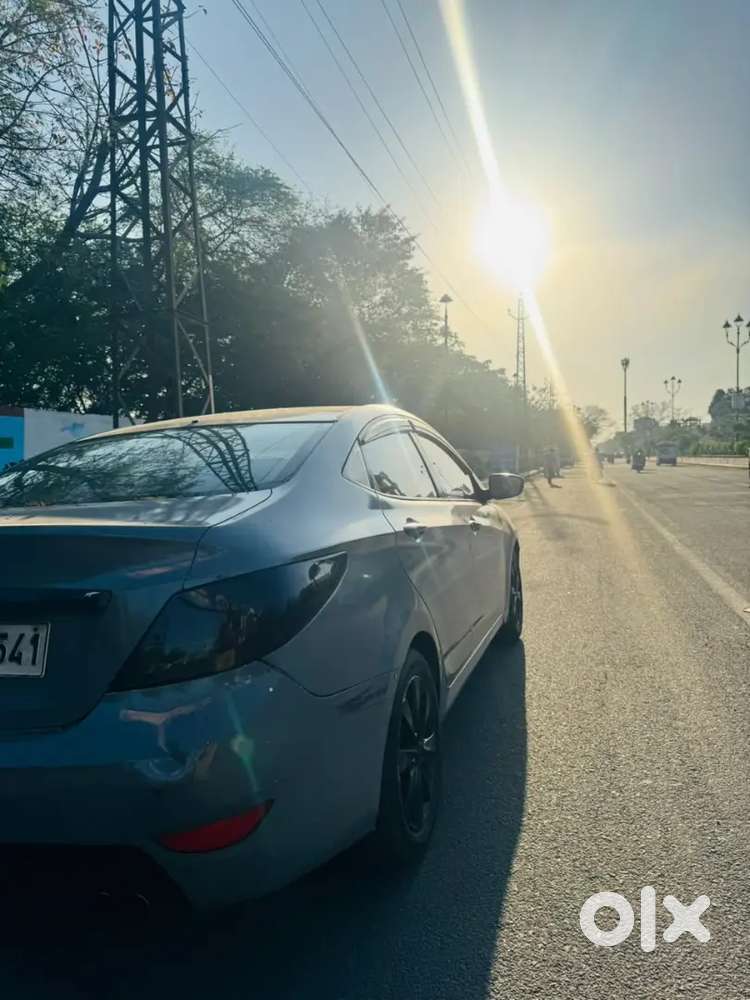 Hyundai Verna 1.6 Sx(o)