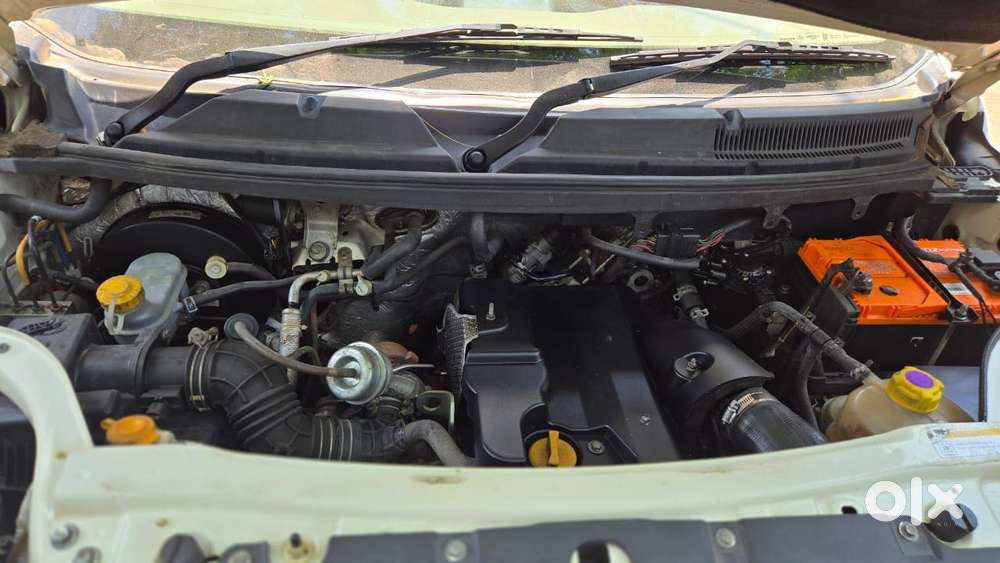 Mahindra Tuv 300 T8, 2017, Diesel
