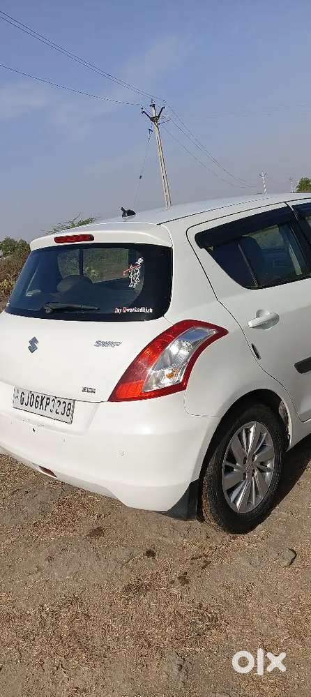 Maruti Suzuki Swift 2017 Diesel 98000 Km Driven
