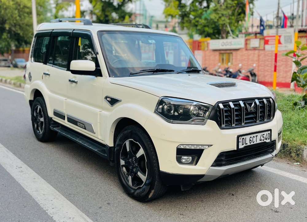 Mahindra Scorpio Classic 2.2 S 11 Mt 7 Str, 2023, Diesel