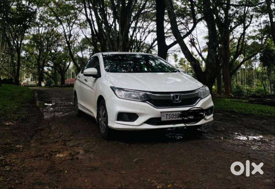 Honda City V