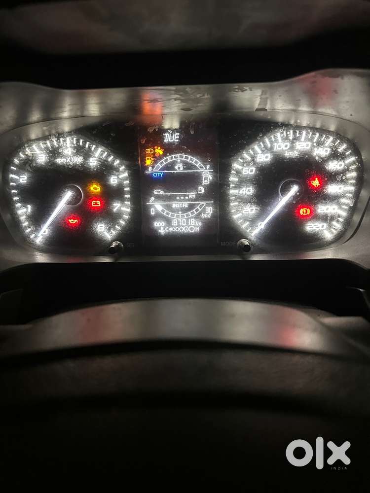 Tata Altroz Petrol 2021