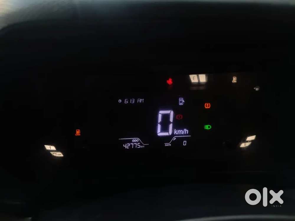 Tata Altroz Xz+s Cng 2023  42,775 Km  Mint Condition