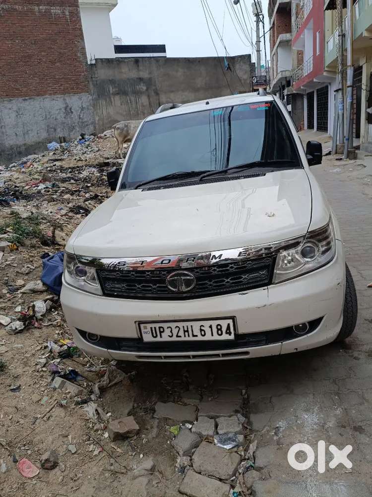 Tata Safari Storme Top Model 2016 Diesel 112000 Km Driven