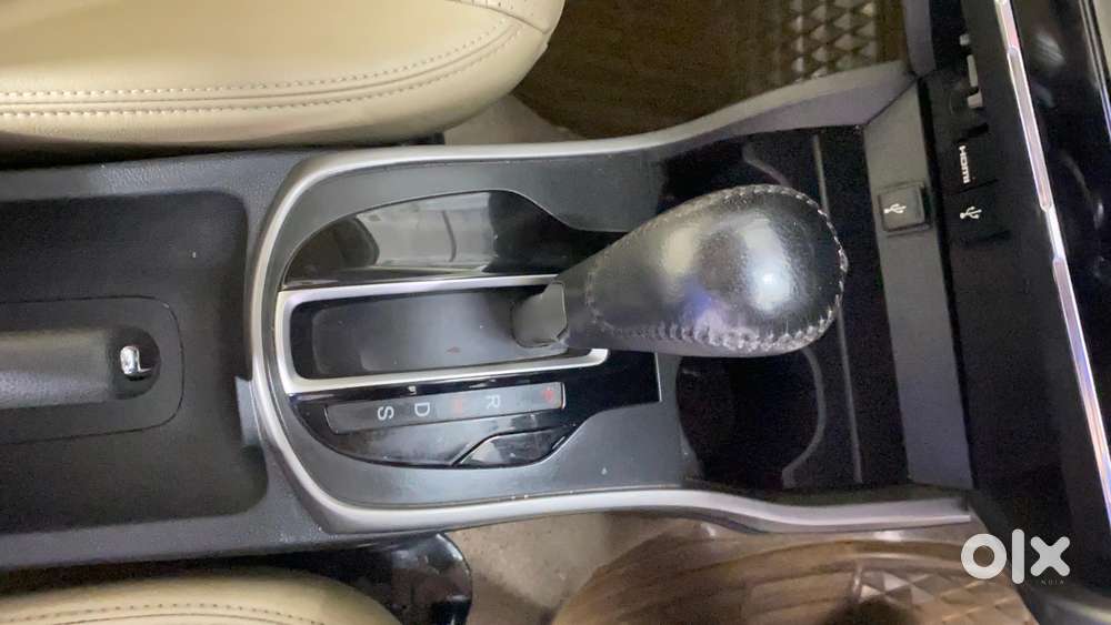 Honda City I-vtec Cvt Zx, 2017, Petrol