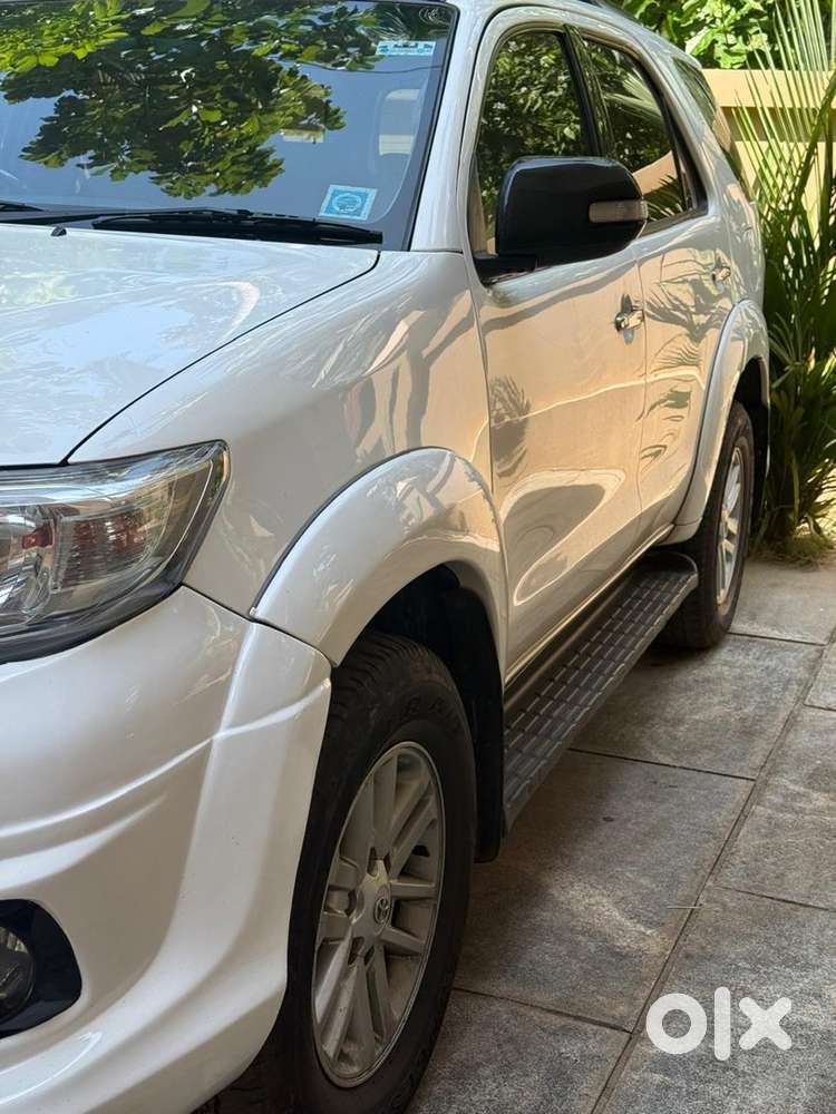 Toyota Fortuner Diesel 2014 Re Registered Kl57