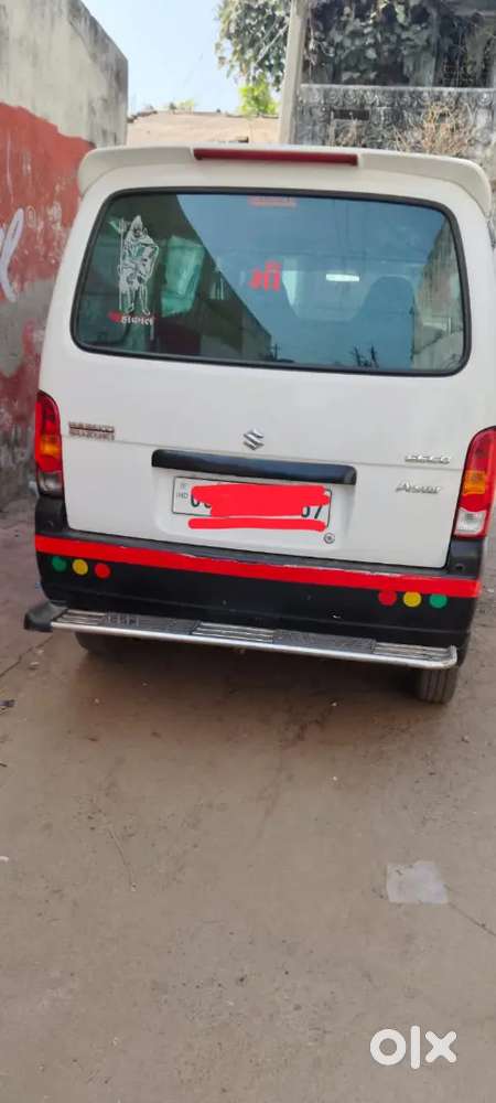 Eco 
First Owner 
Petrol Cng