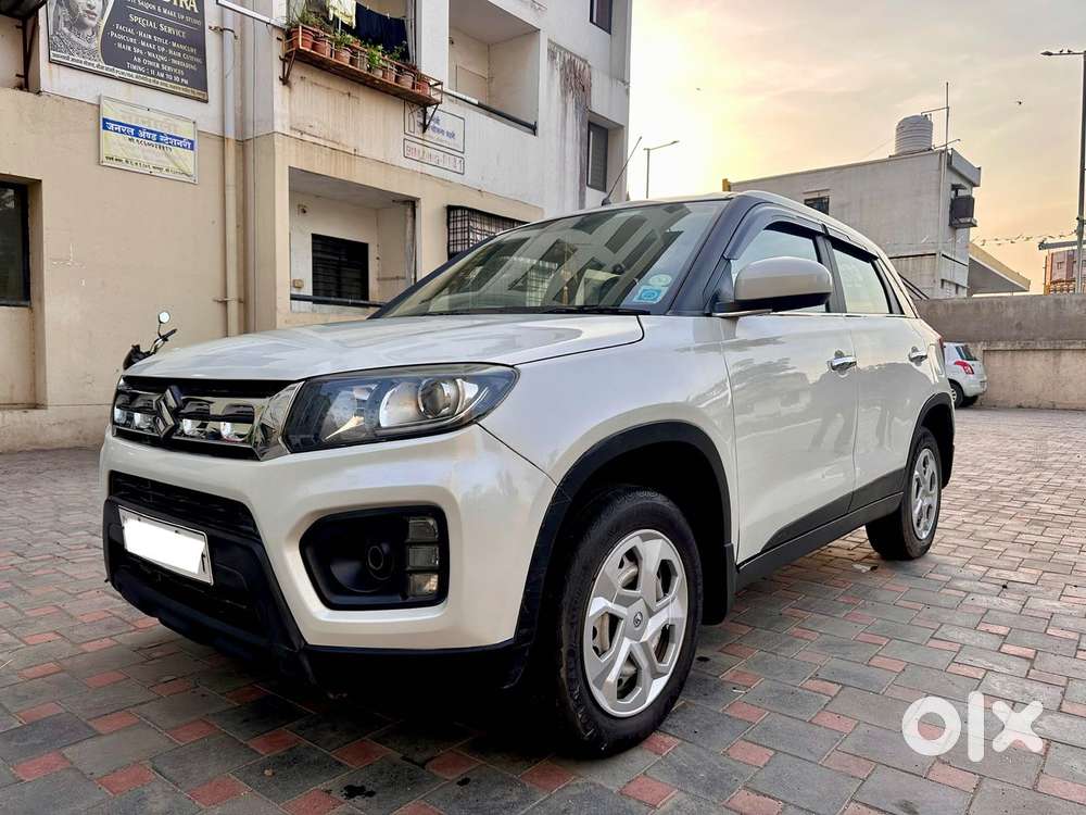 Maruti Suzuki Brezza 1.5 Lxi Smart Hybrid, 2020, Petrol