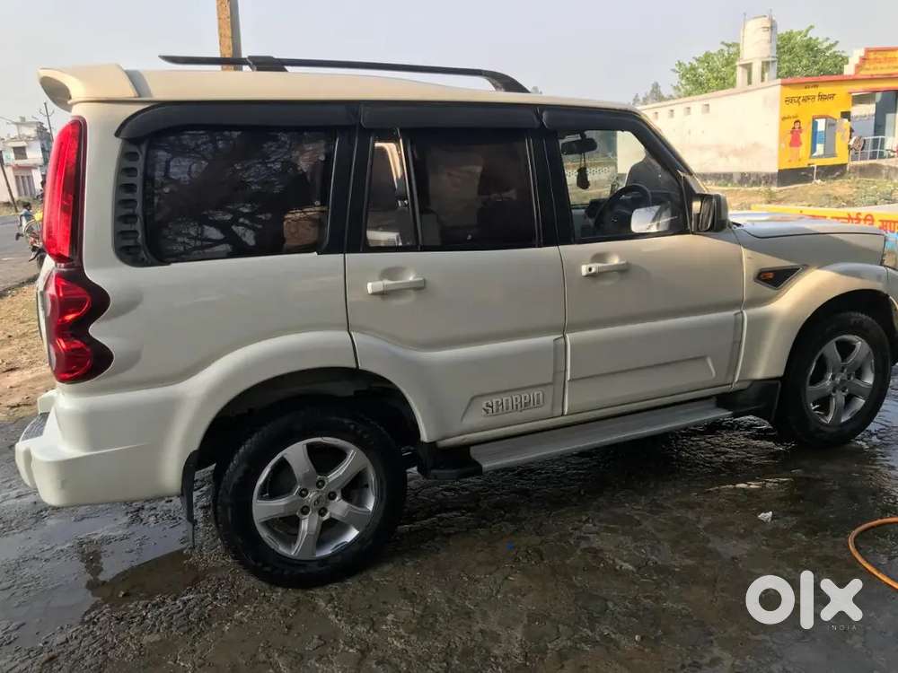 Mahindra Scorpio Classic 2015