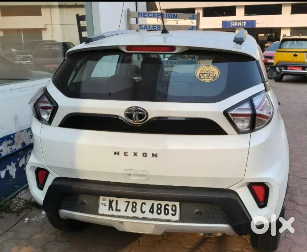 Tata Nexon 2023 Petrol With Warranty (21000 Km Driven)