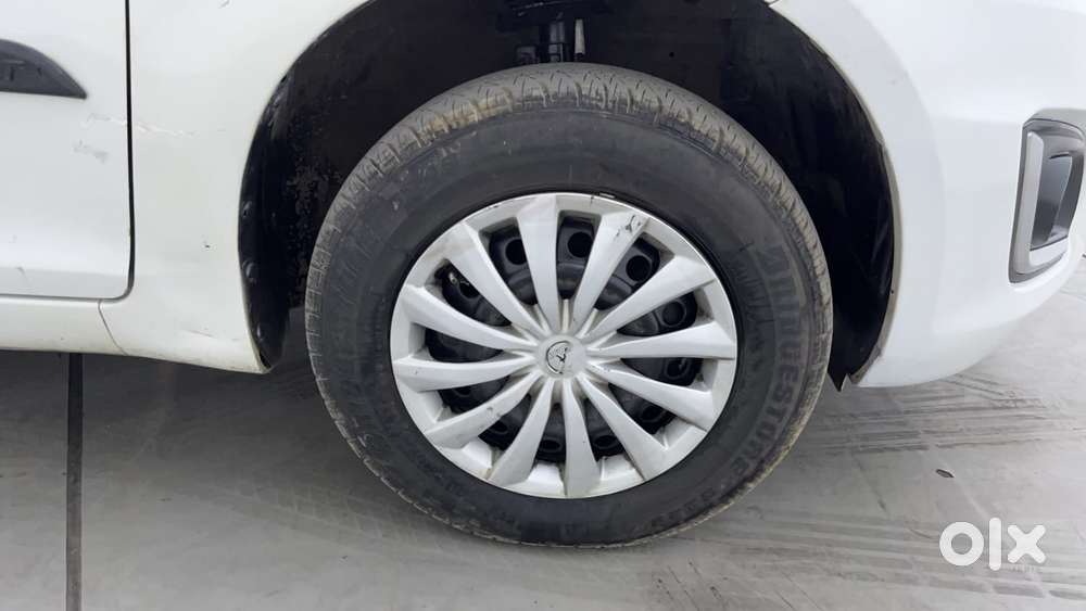 Maruti Suzuki Swift Vvt Vxi, 2015, Petrol