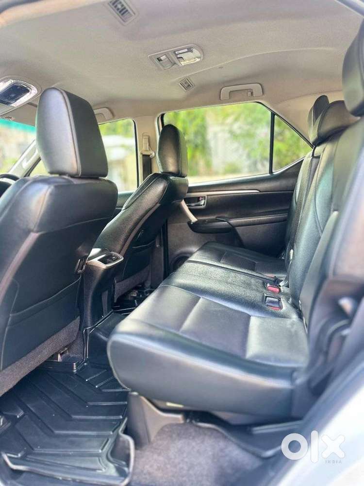 Toyota Fortuner 4x2 At 2.8 Diesel, 2021, Diesel