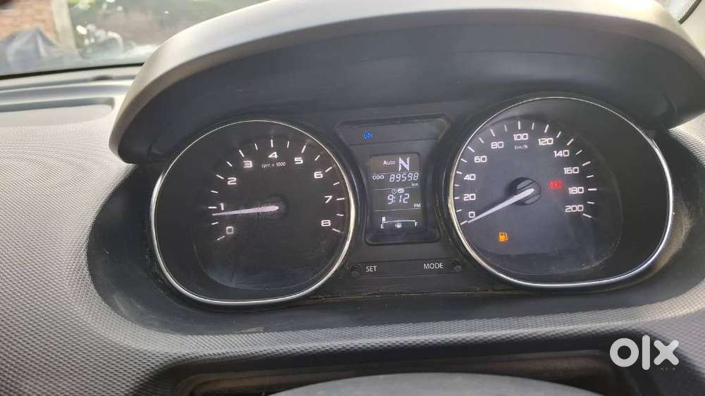 Tata Tiago 1.2 Revotron Xza, 2019, Petrol