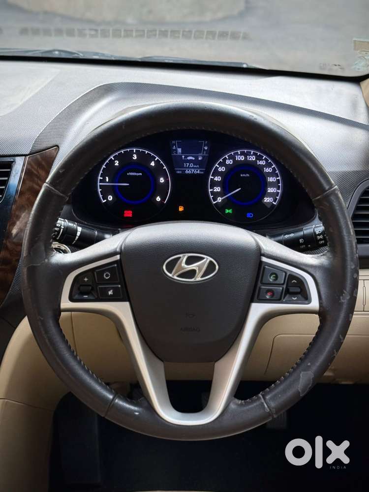 Hyundai Verna Fluidic 1.6 Crdi Sx Opt, 2012, Diesel