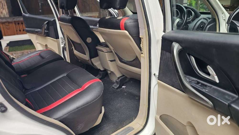 Mahindra Xuv500 W6 At, 2017, Diesel
