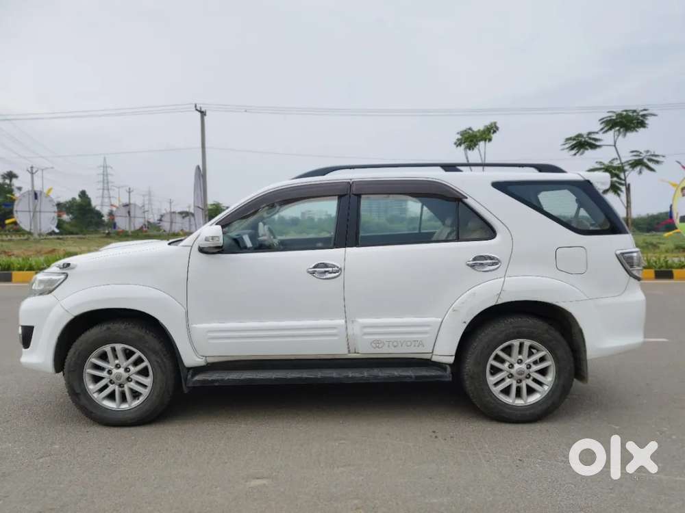 Toyota Fortuner, 2014, Diesel