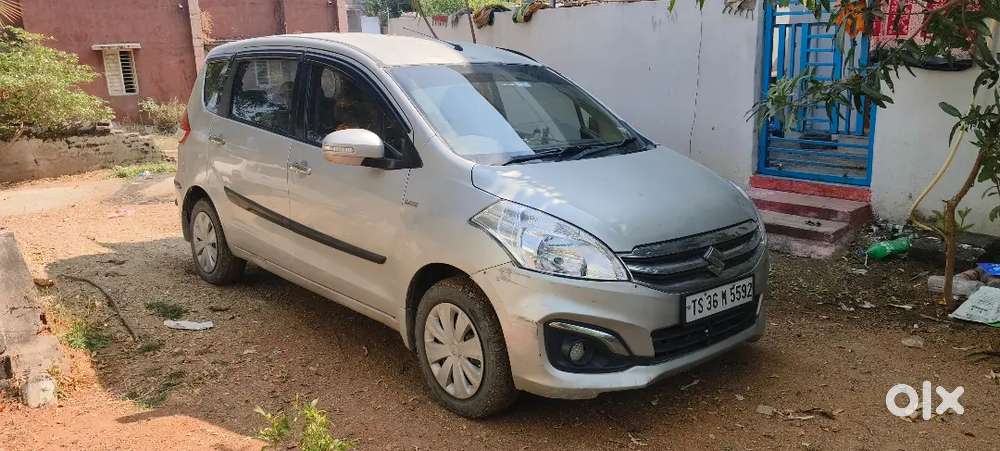 Ertiga Maruti Suzuki 2015 Year