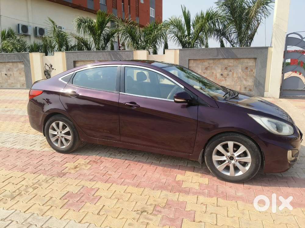Hyundai Fluidic Verna 2013