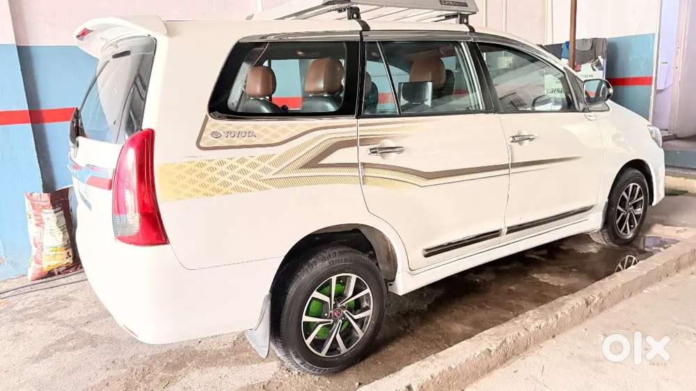 Toyota Innova 2.5 Gx 2011