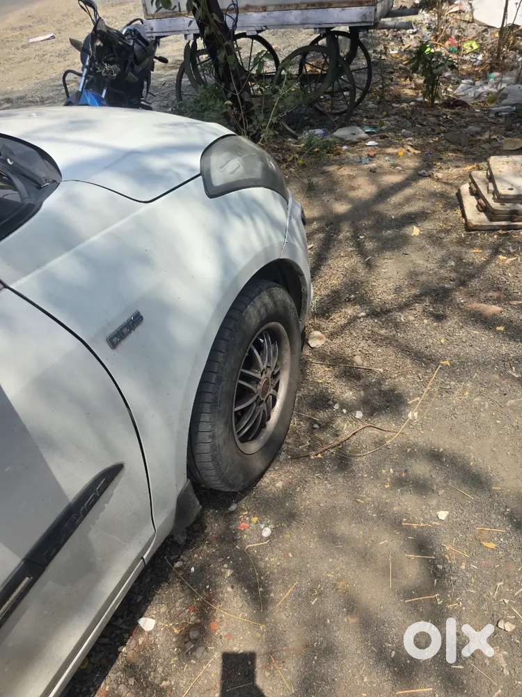 Maruti Suzuki Dzire 2017 Diesel 86900 Km Driven