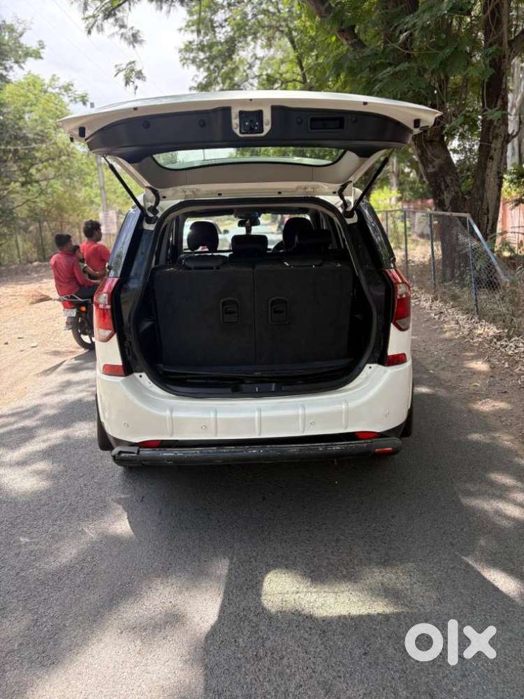 Mahindra Xuv500 W9, 2018, Diesel