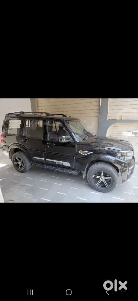 Mahindra Scorpio